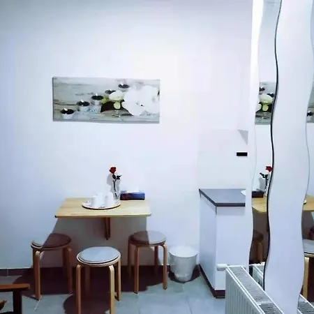 A Private With Share The Bathroom Homestay *
